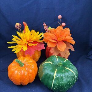 Harvest Pumpkin Set For Fall/Autumn Decor With Floral Accents & Realistic Gourds